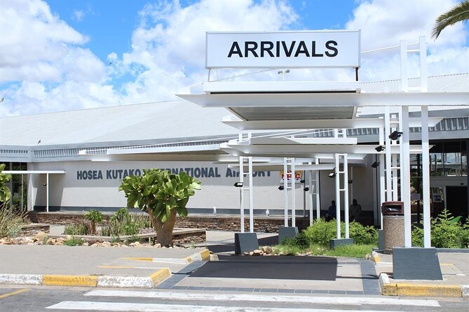 Airport Shuttle - Meeting your driver after landing