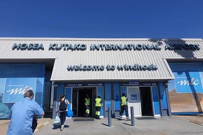 Airport Taxi - What happens if your flight is delayed
