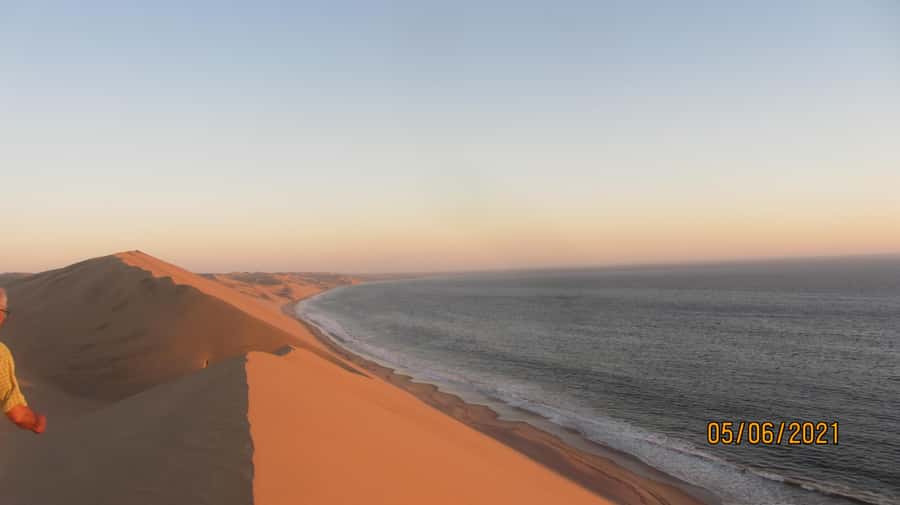 From Walvis Bay: Sandwich Harbour World Heritage Site - The high-dune lunch stop