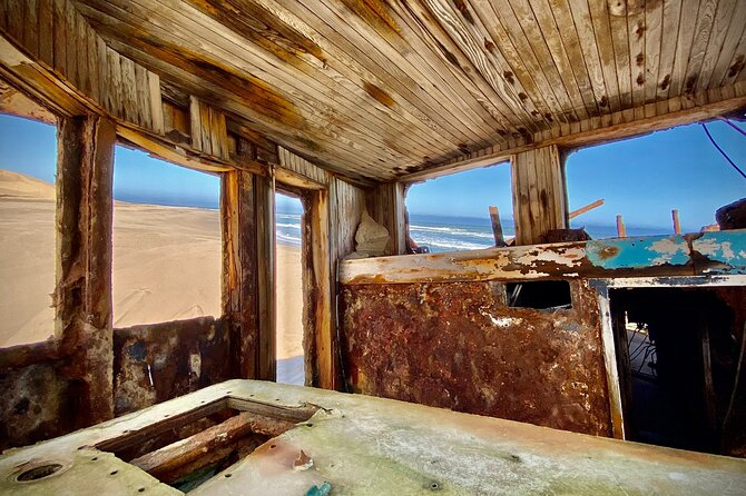 Full Day Tour Shipwreck Sandwich Harbour Adventure - Crossing the Kuiseb River delta