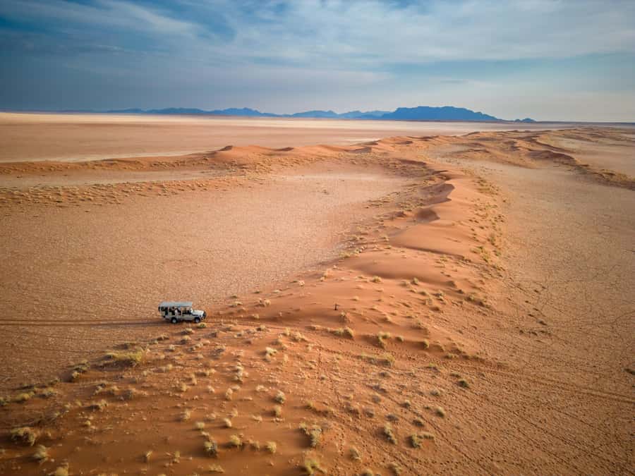 Private Sandwich Harbour 4x4 Tour with Lunch - Walvis Bay - A picnic lunch in the Namib Desert