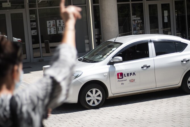 Private Shuttle Transfers in Windhoek - What the airport pickup is like