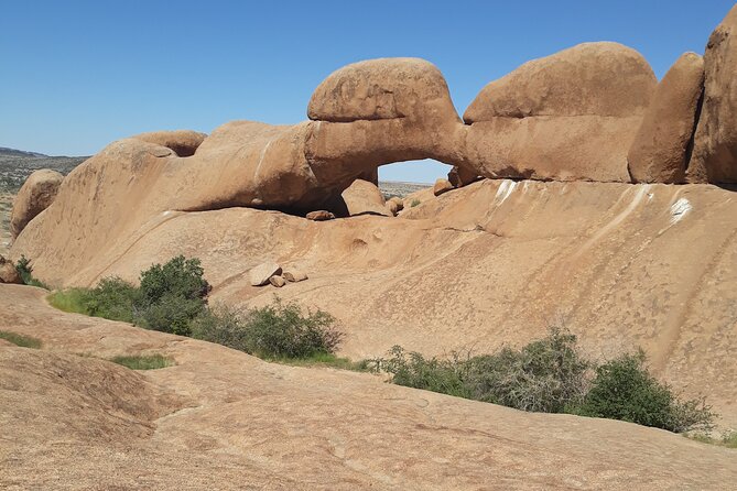 Spitzkoppe Day Tour from Swakopmund - Lunch, drinks, and the shape of a long day