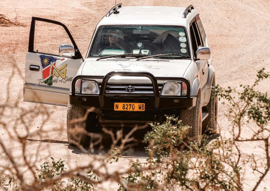 Swakopmund/Walvis Bay: Spitzkoppe Mountains - Granite peaks, open trails, and ancient rock paintings