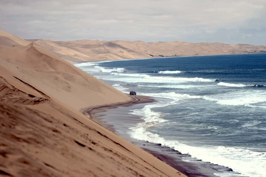 Walvis Bay: 4x4 Desert Excursion to Sandwich Harbour Bay - Who should book this desert outing?