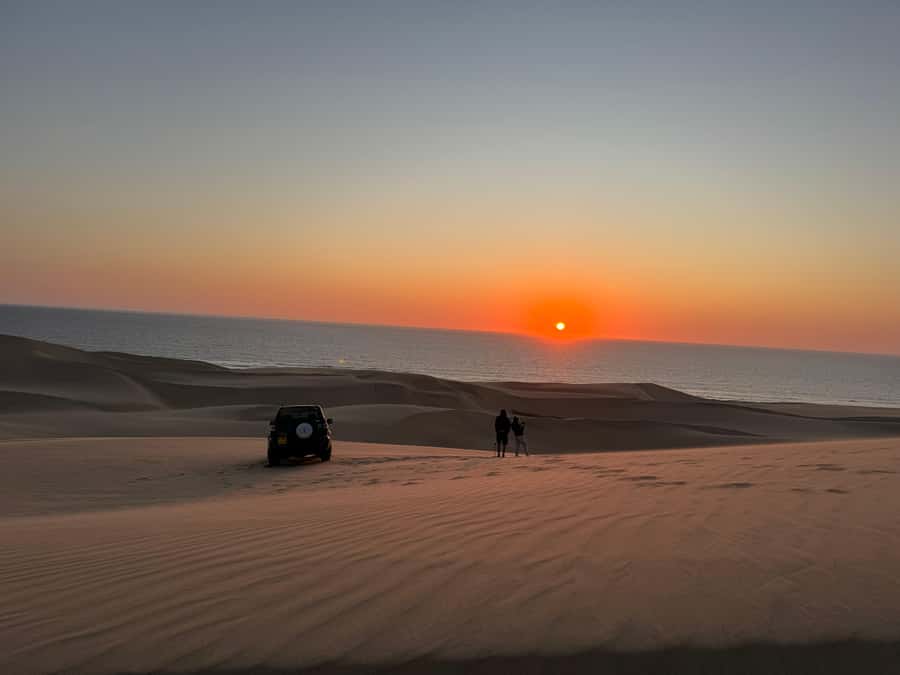 Walvisbay: Sandwich Harbour SUNSET Tour-End It Beautifully - The Pink Lake and Walvis Bay Salt Works