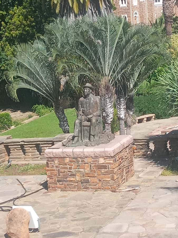 Windhoek: Katutura Township and City Walking Tour - Windhoek Crafts Centre and the value of buying local